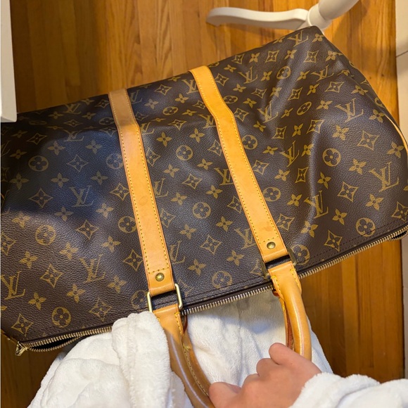 Final price - Louis Vuitton Keepall 45 Monogram Duffel Bag in Brown and Tan - Picture 6 of 15